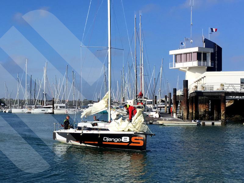 Book yachts online - sailboat - Django 8S - Etoilier II - rent