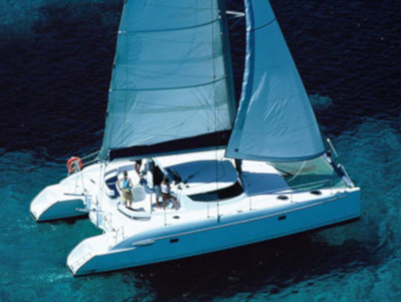Book yachts online - catamaran - Lavezzi 40 - Kerylos 2 - rent