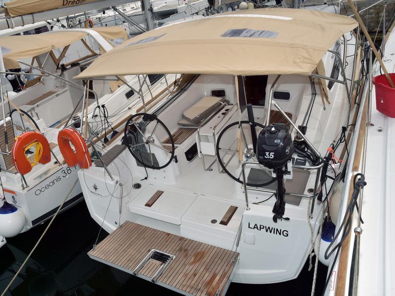 Book yachts online - sailboat - Sun Odyssey 349 - Lapwing - rent
