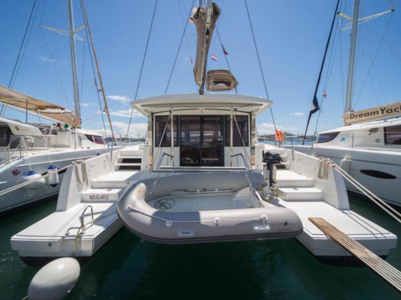 Book yachts online - catamaran - Bali 4.3 - Nougaro - rent