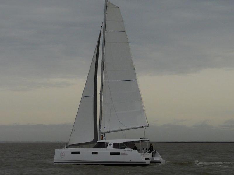 Book yachts online - catamaran - Nautitech Open 40 - Sea Garden - rent