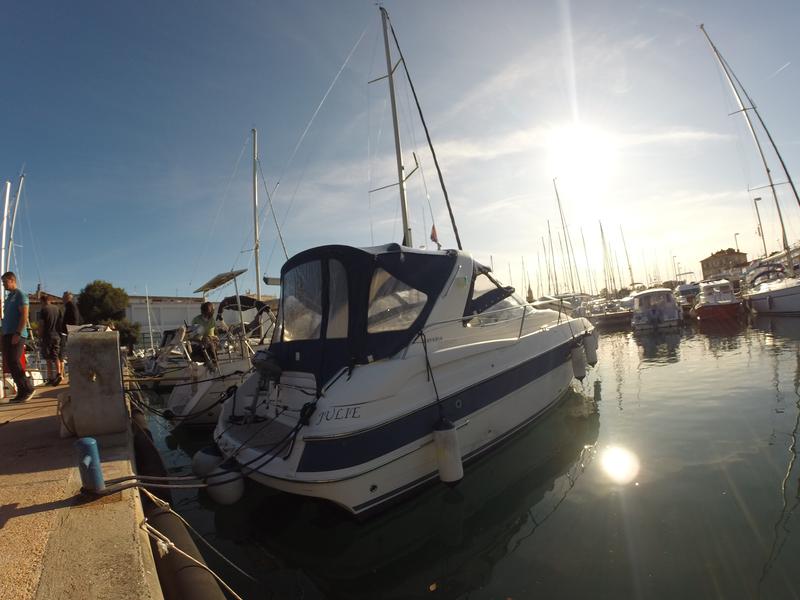 Book yachts online - motorboat - Bavaria 32 Sport - Julie - rent