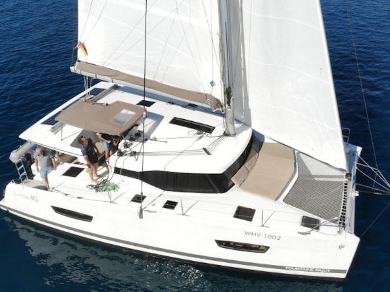 Book yachts online - catamaran - Lucia 40 - Leon - rent