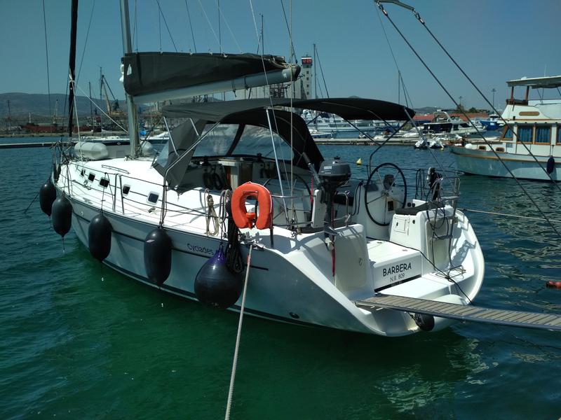 Book yachts online - sailboat - Cyclades 43.4 - Barbera - rent