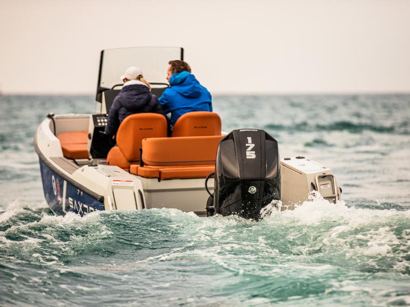 Book yachts online - motorboat - Saxdor 200 Sport (Mercury 175) - SAXDOR 200 SPORT (MERCURY 175) - rent