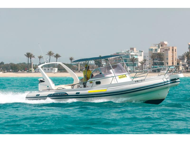 Book yachts online - motorboat - Tempest 900 WA - Smile III - rent