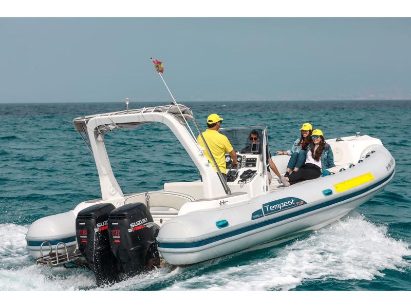 Book yachts online - motorboat - Tempest 750 TOP - Smile VI - rent