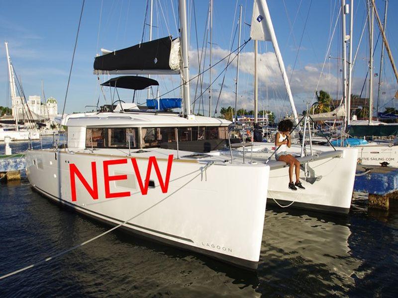 Book yachts online - catamaran - Lagoon 450  Flybridge - Marisol - rent