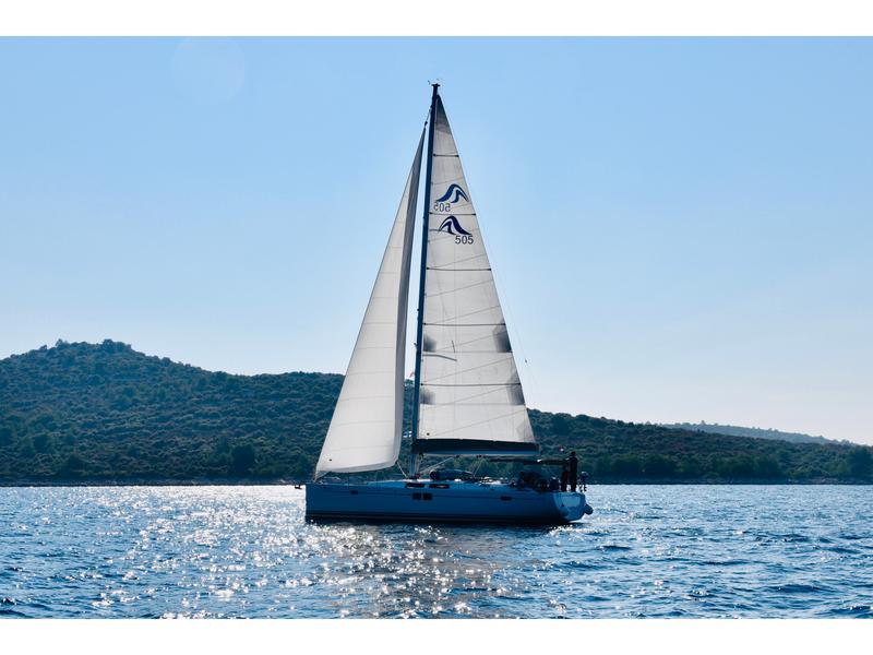 Book yachts online - sailboat - Hanse 505 - AVALON - rent