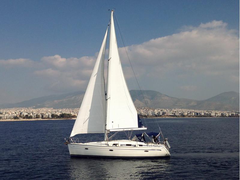 Book yachts online - sailboat - Bavaria 39 Cruiser - Eva A - rent