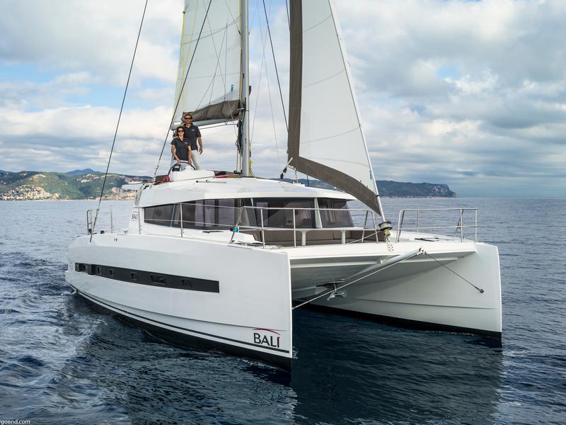 Book yachts online - catamaran - Bali 4.0 - Insail - rent
