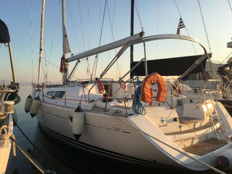 Book yachts online - sailboat - Sun Odyssey 39i - Sofia - rent