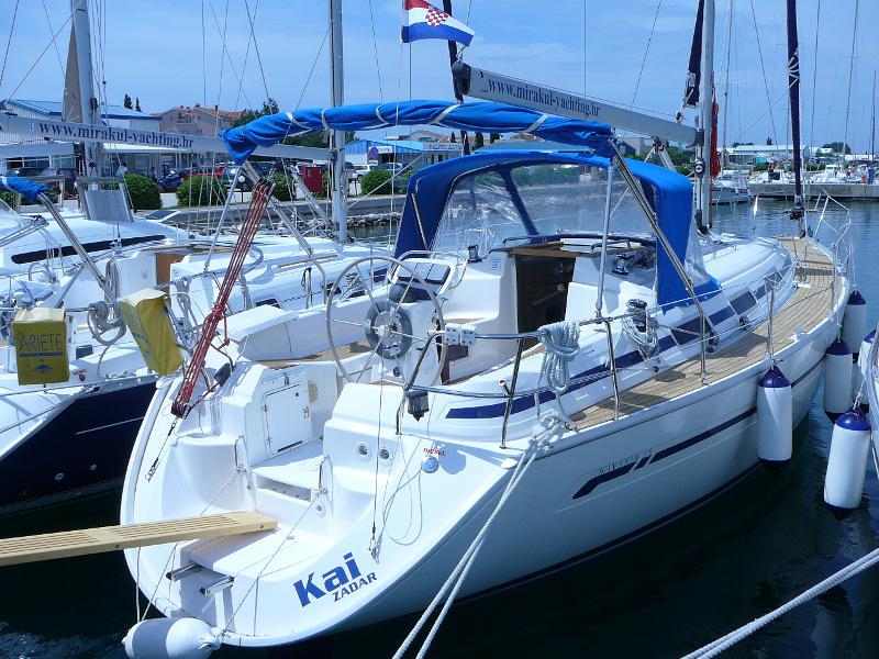 Book yachts online - sailboat - Bavaria 36 - Kai - rent