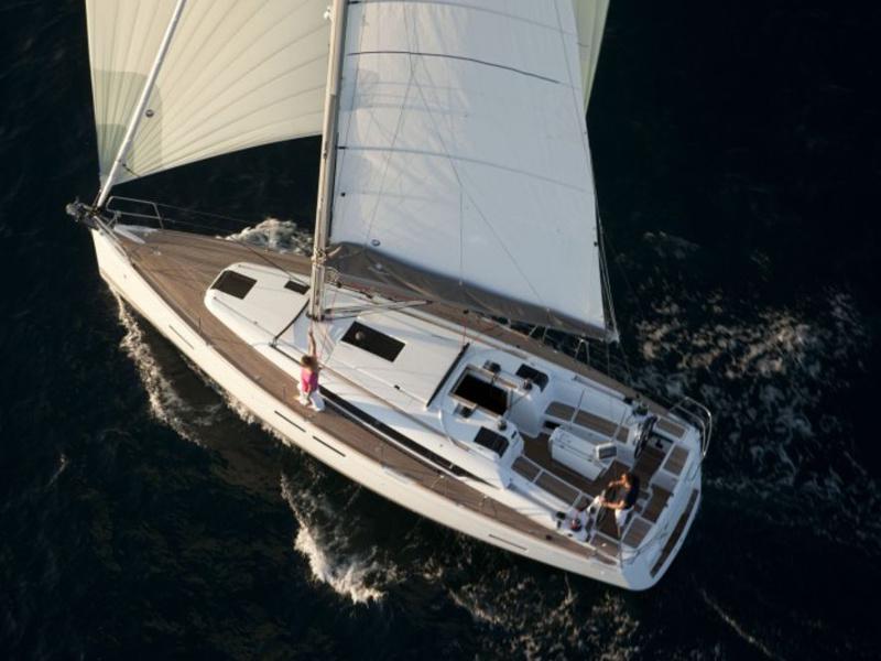 Book yachts online - sailboat - Sun Odyssey 409 - Oreia - rent