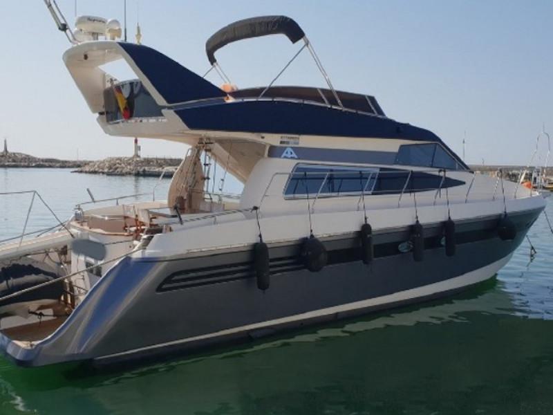 Book yachts online - motorboat - Astondoa 58 GLX - Esplai - rent