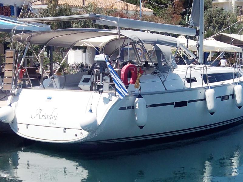 Book yachts online - sailboat - Bavaria Cruiser 46 - Ariadni - rent