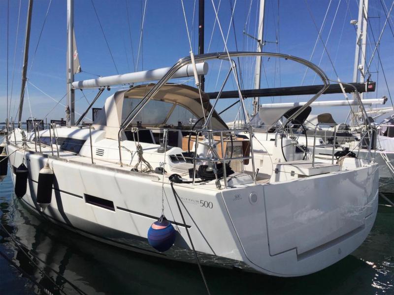 Book yachts online - sailboat - Dufour 500 Grand Large - Sarayu - rent