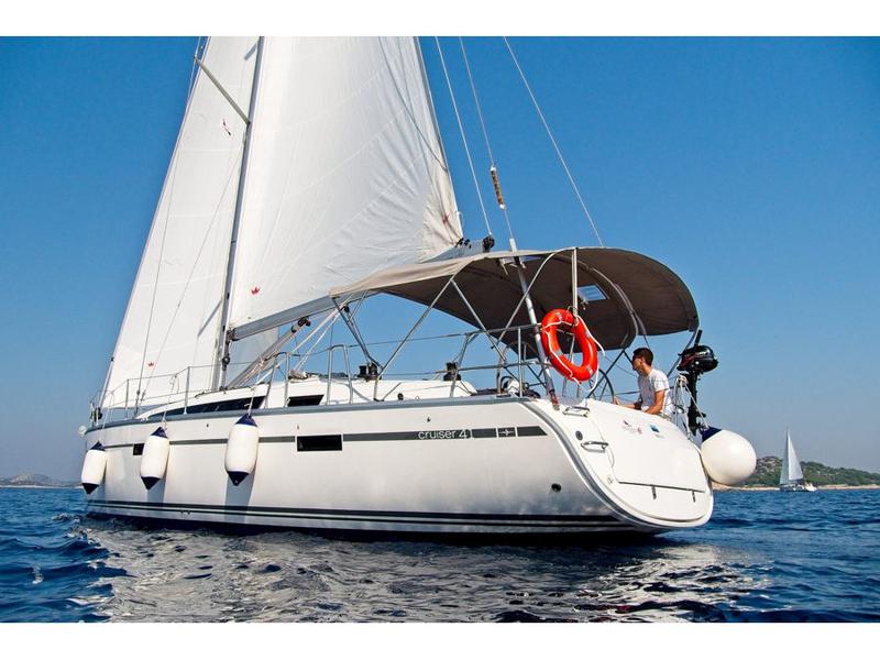 Book yachts online - sailboat - Bavaria Cruiser 41 - MH 59 - rent