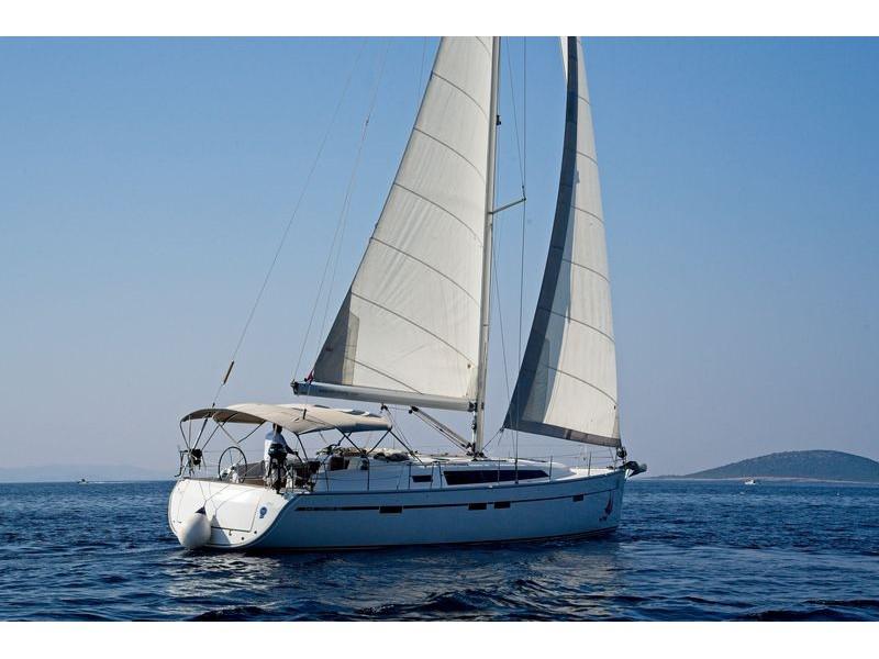 Book yachts online - sailboat - Bavaria 46 CN - MH 56 - rent