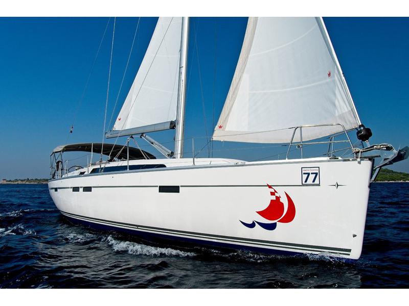 Book yachts online - sailboat - Bavaria 46 CN - MH 83 - rent