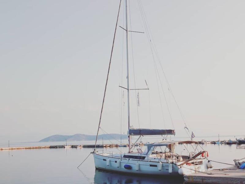 Book yachts online - sailboat - Oceanis 45 - Theagenis - rent