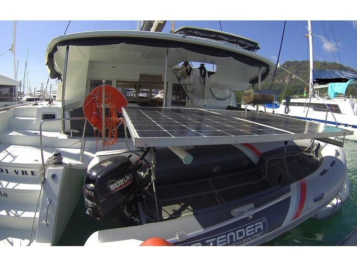 Book yachts online - catamaran - Lagoon 450S - Poivre - rent