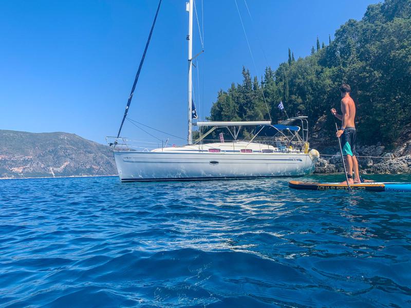 Book yachts online - sailboat - Bavaria 37 Cruiser - Alkmini - rent