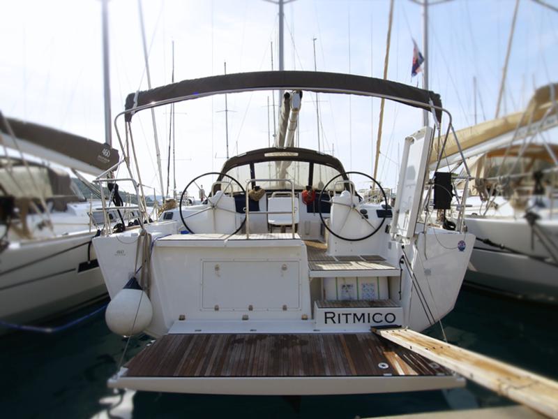 Book yachts online - sailboat - Dufour 460 Grand Large - Ritmico - rent