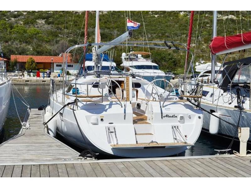 Book yachts online - sailboat - Elan 444 Impression - Aladin - rent