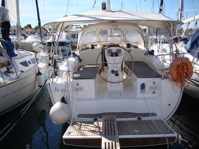 Book yachts online - sailboat - Bavaria Cruiser 36 - NU GA - rent