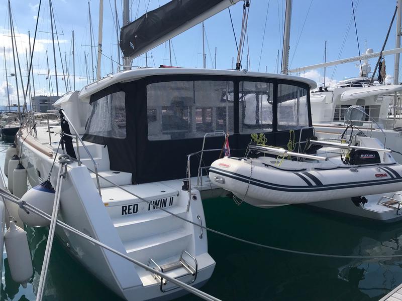 Book yachts online - catamaran - Lagoon 450  F - RED TWIN II  - rent