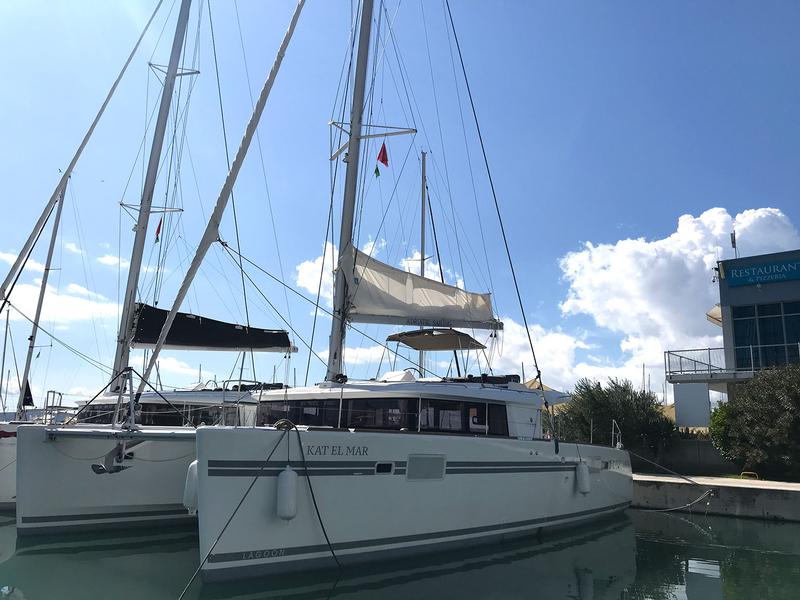 Book yachts online - catamaran - Lagoon 450  F - KAT EL MAR - rent