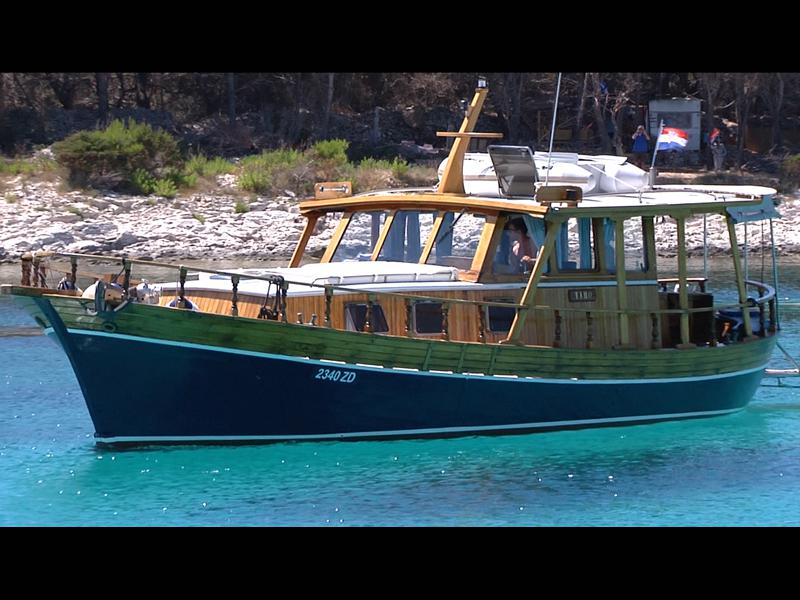 Book yachts online - motorboat - Model Tiho - TIHO - rent