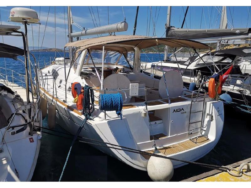 Book yachts online - sailboat - Beneteau 50 Oceanis - Aida - rent