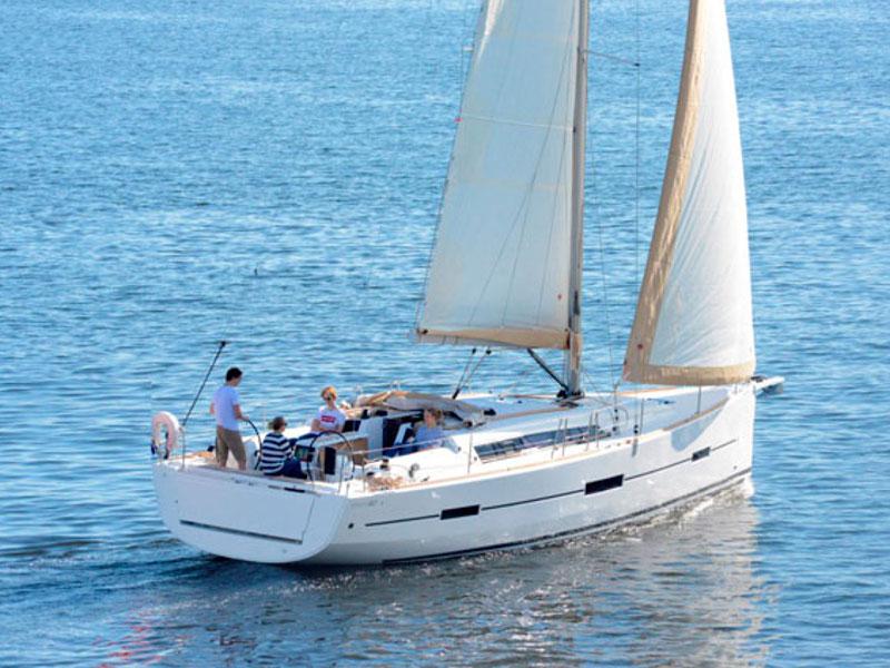 Book yachts online - sailboat - Dufour 412 GL - Amazing - BT - rent