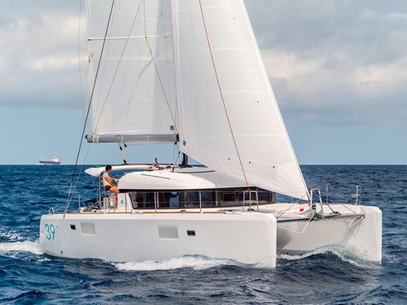 Book yachts online - catamaran - Lagoon 39 2016 - Bob Cat (Solar panel) - rent