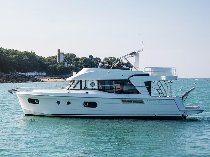 Book yachts online - motorboat - Beneteau S. Trawler 47 - Ocean dreamer (Joystick controller, Jet ski - option with extra charge) - rent