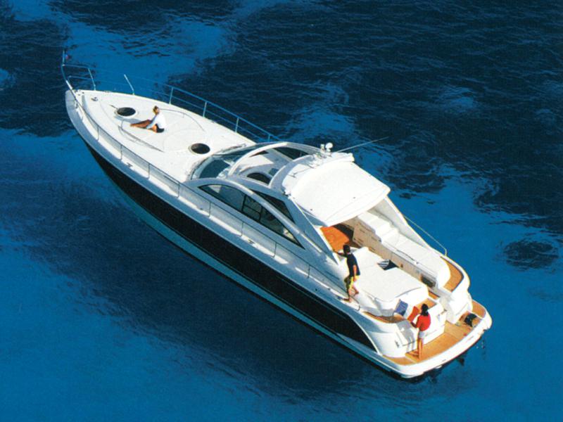 Book yachts online - motorboat - Fairline Targa 52 GT - The Blue One - rent