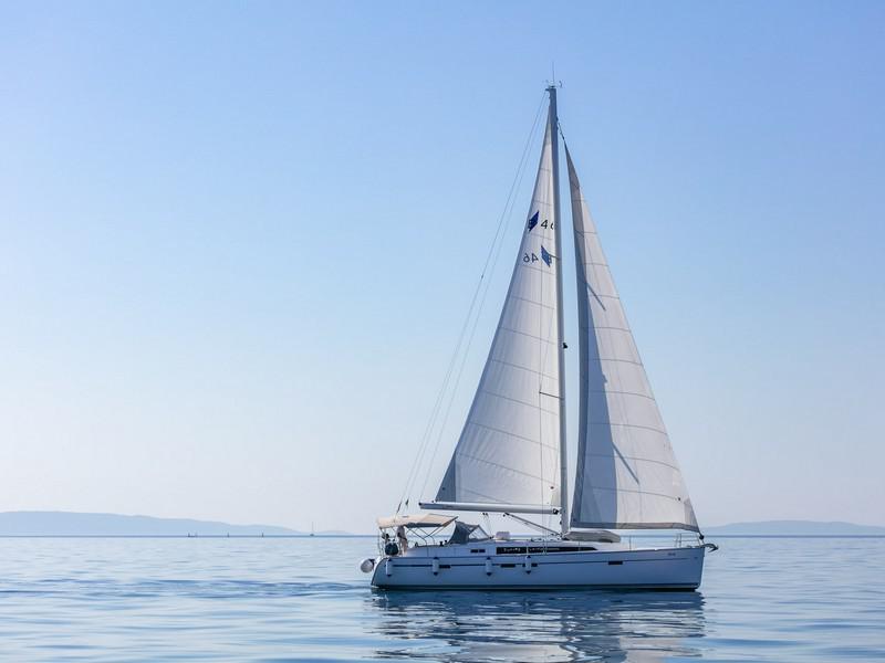 Book yachts online - sailboat - Bavaria Cruiser 46 - JOSIP - rent