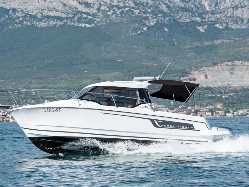 Book yachts online - motorboat - Jeanneau Merry Fisher 795 - ROKO - rent