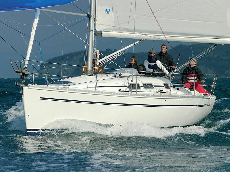 Book yachts online - sailboat - Elan 333 - Brik - rent