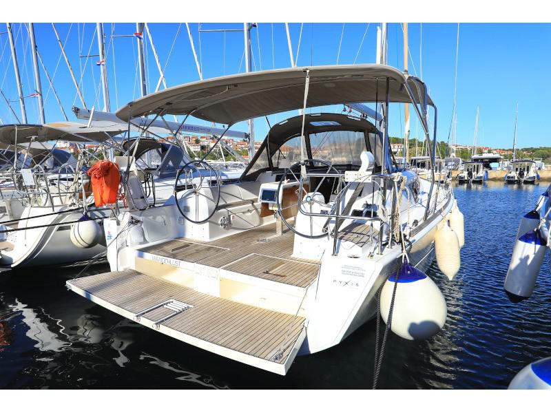 Book yachts online - sailboat - Dufour 382 - Wanderlust - rent