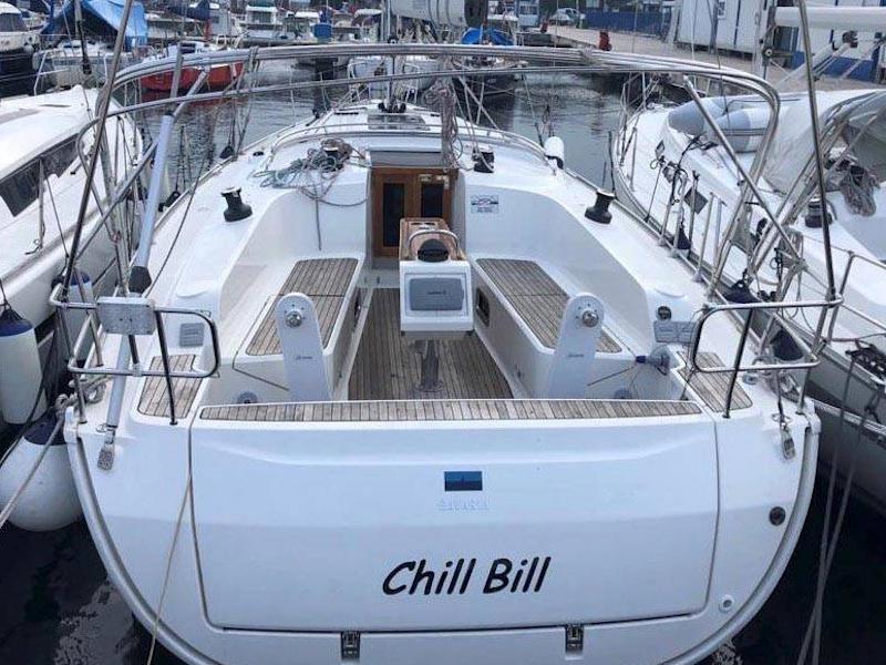 Book yachts online - sailboat - Bavaria Cruiser 41 - CHILL BILL - rent
