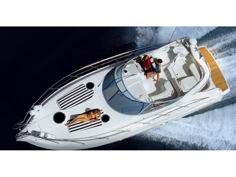 Book yachts online - motorboat - Cranchi Zaffiro 34 - Alisahni - rent