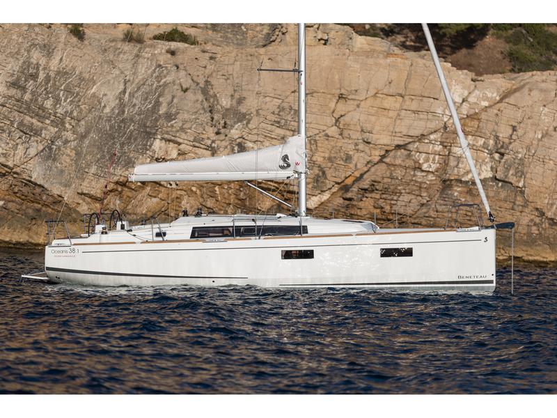 Book yachts online - sailboat - Oceanis 38.1 - SAILOR JUPITER - rent