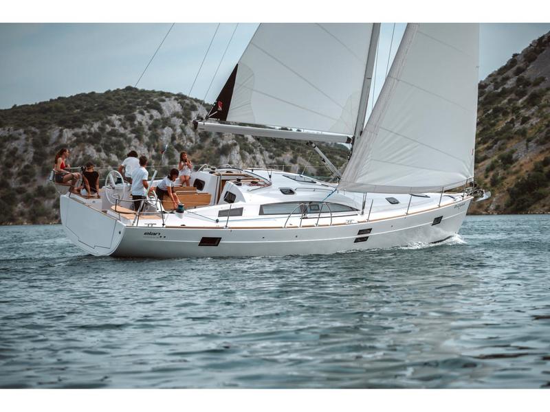 Book yachts online - sailboat - Elan Impression 45.1 - s/y Zoela - rent