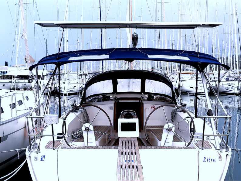 Book yachts online - sailboat - Bavaria Cruiser 41 - Libra - rent
