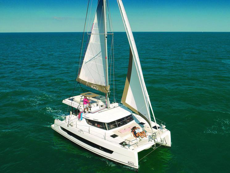 Book yachts online - catamaran - Bali Catspace - Day Dream - rent