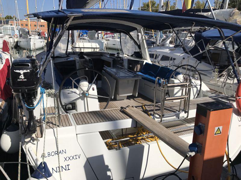 Book yachts online - sailboat - Oceanis 45-4 - Alboran XXXIV Nini (Radazul) - rent