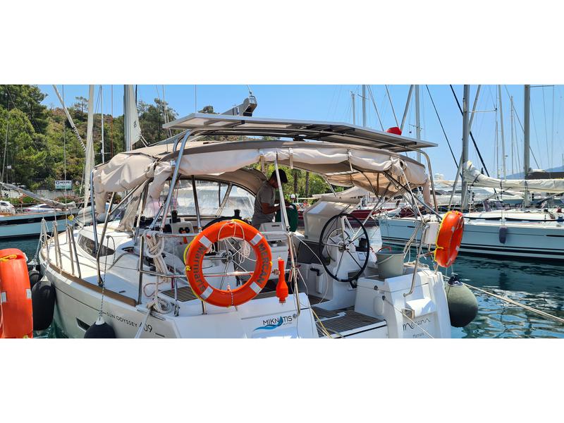 Book yachts online - sailboat - Sun Odyssey 409 - Mercann - rent